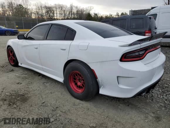 2015 Dodge Charger SRT Hellcat z VIN 2C3CDXL94FH763880, wystawiony jako Copart lot #85937384 z przebiegiem 46 537 mil mil oraz Czysty tytuł • Clean title. Historia ofert i sprzedaży dostępna na DreamBid. Obrazek 2.