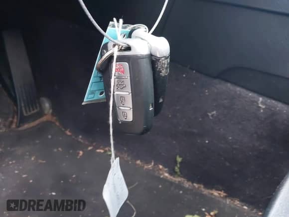 2011 Hyundai Genesis с VIN KMHGC4DE2BU114026, выставлен на аукционе IAAI как лот 43535812 с пробегом 123 631 миль миль и . История ставок и продаж доступна на DreamBid. Изображение 11.