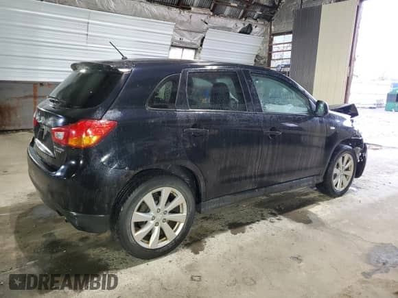2014 Mitsubishi Outlander ES z VIN 4A4AR3AU3EE024275, wystawiony jako Copart lot #86069595 z przebiegiem 129 569 mil mil oraz Szkoda całkowita • Salvage title. Historia ofert i sprzedaży dostępna na DreamBid. Obrazek 3.