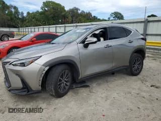 ✅ 2024 Lexus NX 250 Premium • VIN: 2T2GDCAZ6RC011391 • Лот: 71406065. Опубликован ранее на Copart с пробегом 19 159 миль. Бесплатный доступ к архиву аукционных продаж из США и подробный отчёт об истории автомобиля на DreamBid. Изображение 1.