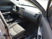 ✅ 2020 Mitsubishi Outlander ES • VIN: JA4AR3AU8LU028620 • Lot: 42176148. Listed on IAAI with 84,100 mi. Free auction sales archive from the USA and detailed vehicle history report at DreamBid. Image 5.