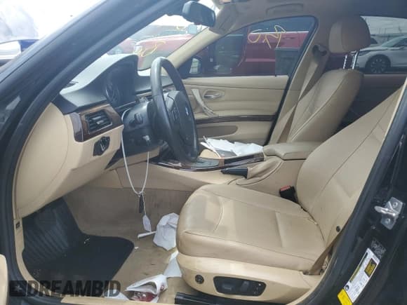 ✅ 2010 BMW 3 Series 328i xDrive • VIN: WBAPK5C57AA652992 • Lot: 58796955. Listed on Copart with Not provided. Free auction sales archive from the USA and detailed vehicle history report at DreamBid. Image 7.