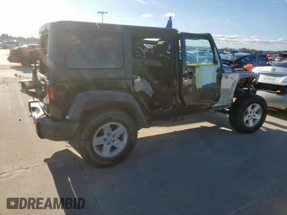 ✅ 2018 Jeep Wrangler Unlimited Freedom • VIN: 1C4BJWDG5JL896067 • Lot: 90419545. Wystawiony na Copart z przebiegiem 60 941 mil. Bezpłatny archiwum sprzedaży aukcyjnych z USA i szczegółowy raport historii pojazdu na DreamBid. Zdjęcie 3.