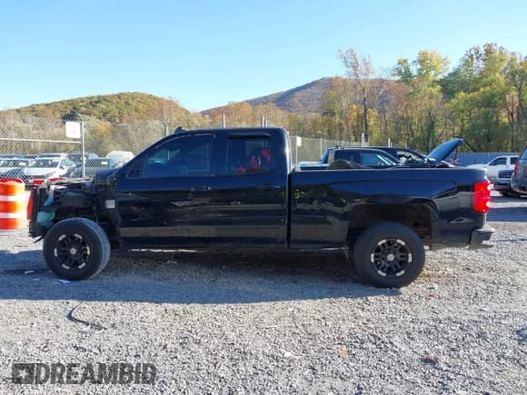 ✅ 2016 Chevrolet Silverado 1500 LT • VIN: 1GCVKREC6GZ128756 • Лот: 43504112. Опубликован ранее на IAAI с пробегом Не указан. Бесплатный доступ к архиву аукционных продаж из США и подробный отчёт об истории автомобиля на DreamBid. Изображение 15.