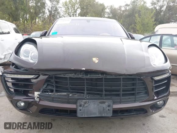 ✅ 2015 Porsche Macan S • VIN: WP1AB2A57FLB61696 • Лот: 43382090. Опубликован ранее на IAAI с пробегом 140 504 миль. Бесплатный доступ к архиву аукционных продаж из США и подробный отчёт об истории автомобиля на DreamBid. Изображение 6.