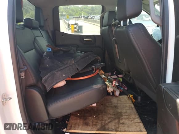 ✅ 2023 GMC Sierra 1500 Pro • VIN: 1GTPUAEK3PZ275998 • Lot: 65525885. Listed on Copart with 33,322 mi. Free auction sales archive from the USA and detailed vehicle history report at DreamBid. Image 10.