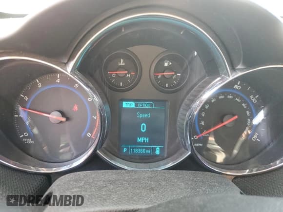 ✅ 2016 Chevrolet Cruze LTZ • VIN: 1G1PG5SB4G7203022 • Lot: 90253755. Listed on Copart with 118,360 mi. Free auction sales archive from the USA and detailed vehicle history report at DreamBid. Image 9.