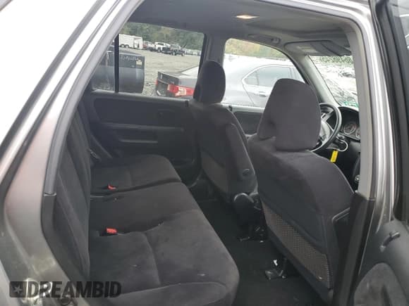 ✅ 2005 Honda CR-V EX • VIN: JHLRD78875C044102 • Lot: 86498245. Wystawiony na Copart z przebiegiem Nie podano. Bezpłatny archiwum sprzedaży aukcyjnych z USA i szczegółowy raport historii pojazdu na DreamBid. Zdjęcie 11.