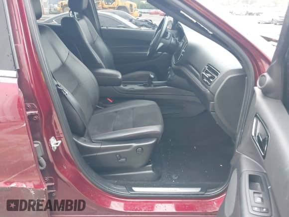 2021 Dodge Durango R/T with VIN 1C4SDJCT1MC837272, listed as a IAAI auction lot 42331774 with 33,038 mi miles and . Bid and sale history available at DreamBid. Image 5.