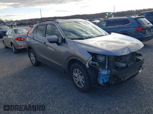 ✅ 2019 Mitsubishi Eclipse Cross ES • VIN: JA4AT3AA7KZ016273 • Лот: 43676436. Опубликован ранее на IAAI с пробегом 76 615 миль. Бесплатный доступ к архиву аукционных продаж из США и подробный отчёт об истории автомобиля на DreamBid. Изображение 1.