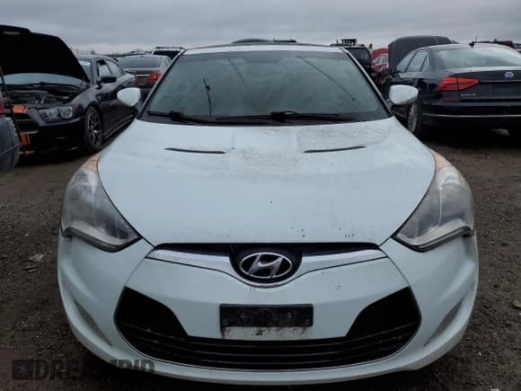 ✅ 2012 Hyundai Veloster w/Red Int • VIN: KMHTC6AD9CU024721 • Lot: 80890084. Wystawiony na Copart z przebiegiem 95 907 mil. Bezpłatny archiwum sprzedaży aukcyjnych z USA i szczegółowy raport historii pojazdu na DreamBid. Zdjęcie 5.