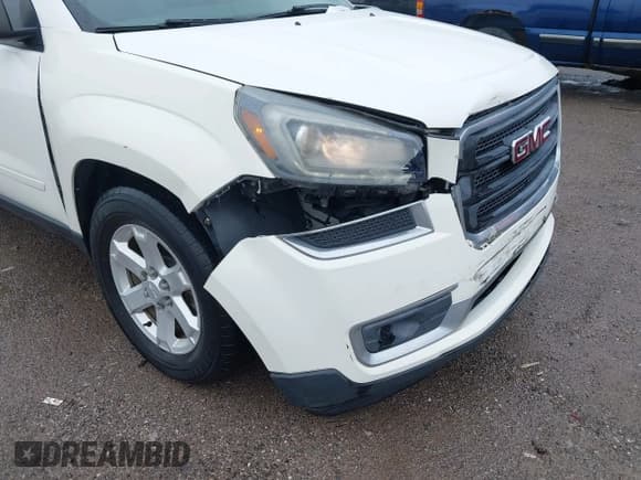 ✅ 2015 GMC Acadia SLE • VIN: 1GKKRNED8FJ215995 • Lot: 41969662. Wystawiony na IAAI z przebiegiem 172 816 mil. Bezpłatny archiwum sprzedaży aukcyjnych z USA i szczegółowy raport historii pojazdu na DreamBid. Zdjęcie 12.