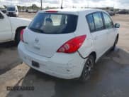 ✅ 2011 Nissan Versa S • VIN: 3N1BC1CP5BL468135 • Lot: 43716217. Wystawiony na IAAI z przebiegiem 173 793 mil. Bezpłatny archiwum sprzedaży aukcyjnych z USA i szczegółowy raport historii pojazdu na DreamBid. Zdjęcie 4.
