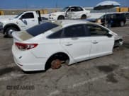 ✅ 2015 Hyundai Sonata SE • VIN: 5NPE24AF2FH167921 • Lot: 83852635. Wystawiony na Copart z przebiegiem Nie podano. Bezpłatny archiwum sprzedaży aukcyjnych z USA i szczegółowy raport historii pojazdu na DreamBid. Zdjęcie 3.