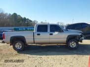 ✅ 2006 Chevrolet Silverado 2500HD LT3 • VIN: 1GCHK23D26F251258 • Лот: 41717697. Опубликован ранее на IAAI с пробегом Не указан. Бесплатный доступ к архиву аукционных продаж из США и подробный отчёт об истории автомобиля на DreamBid. Изображение 13.