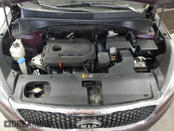 ✅ 2016 Kia Sorento LX • VIN: 5XYPGDA35GG016595 • Lot: 86330565. Wystawiony na Copart z przebiegiem 154 095 mil. Bezpłatny archiwum sprzedaży aukcyjnych z USA i szczegółowy raport historii pojazdu na DreamBid. Zdjęcie 12.