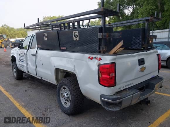 2019 Chevrolet Silverado 2500HD Work Truck z VIN 2GC2KREG1K1180903, wystawiony jako IAAI lot #42877345 z przebiegiem 97 028 mil mil oraz . Historia ofert i sprzedaży dostępna na DreamBid. Obrazek 3.