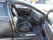 ✅ 2013 Cadillac XTS Luxury • VIN: 2G61P5S33D9112178 • Lot: 43607445. Wystawiony na IAAI z przebiegiem 175 069 mil. Bezpłatny archiwum sprzedaży aukcyjnych z USA i szczegółowy raport historii pojazdu na DreamBid. Zdjęcie 5.