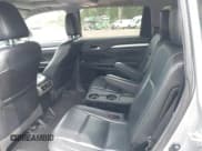 ✅ 2017 Toyota Highlander XLE • VIN: 5TDJZRFH3HS512047 • Lot: 42446645. Listed on IAAI with 197,561 mi. Free auction sales archive from the USA and detailed vehicle history report at DreamBid. Image 8.