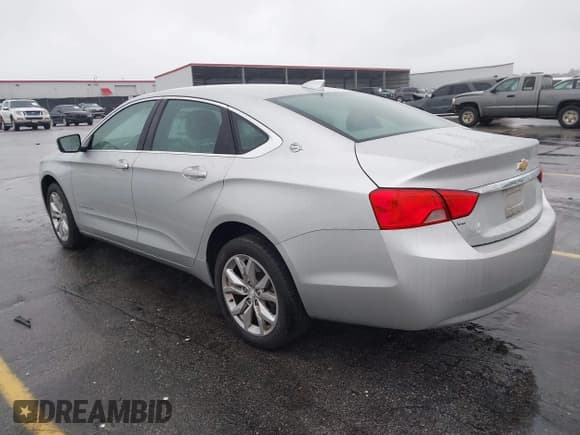 ✅ 2017 Chevrolet Impala LT • VIN: 2G1105S34H9155377 • Лот: 43571980. Опубликован ранее на IAAI с пробегом 172 826 миль. Бесплатный доступ к архиву аукционных продаж из США и подробный отчёт об истории автомобиля на DreamBid. Изображение 3.