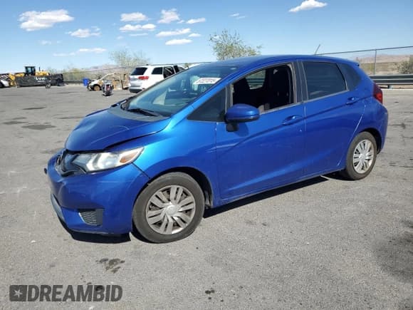 ✅ 2015 Honda Fit LX • VIN: 3HGGK5H50FM780370 • Lot: 57227015. Listed on Copart with 104,285 mi. Free auction sales archive from the USA and detailed vehicle history report at DreamBid. Image 1.