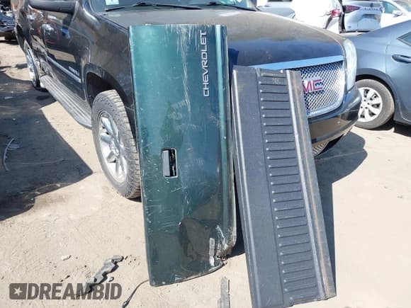 ✅ 2001 Chevrolet S-10 LS • VIN: 1GCCS19W718247295 • Лот: 41777640. Опубликован ранее на IAAI с пробегом 112 950 миль. Бесплатный доступ к архиву аукционных продаж из США и подробный отчёт об истории автомобиля на DreamBid. Изображение 12.