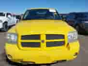 2006 Dodge Dakota SLT z VIN 1D7HW48J46S584508, wystawiony jako IAAI lot #40732421 z przebiegiem 148 957 mil mil oraz . Historia ofert i sprzedaży dostępna na DreamBid. Obrazek 12.