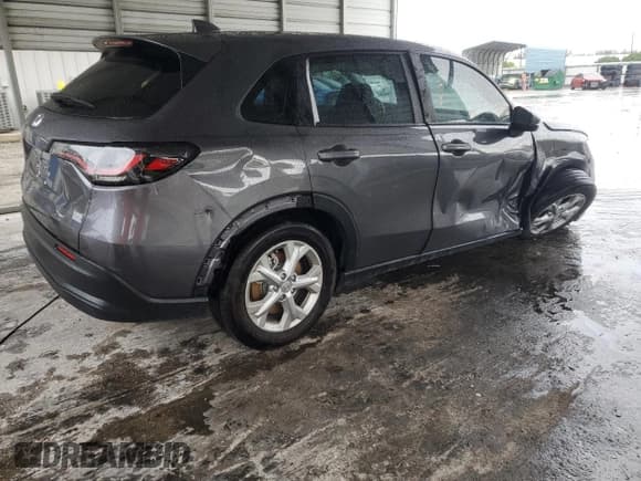 ✅ 2025 Honda HR-V LX • VIN: 3CZRZ1H34SM730263 • Лот: 58817795. Опубликован ранее на Copart с пробегом 8 863 миль. Бесплатный доступ к архиву аукционных продаж из США и подробный отчёт об истории автомобиля на DreamBid. Изображение 3.