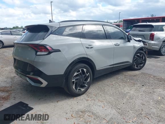 ✅ 2024 Kia Sportage SX-Prestige • VIN: 5XYK53DFXRG146522 • Lot: 43633040. Listed on IAAI with 53,744 mi. Free auction sales archive from the USA and detailed vehicle history report at DreamBid. Image 4.