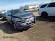 ✅ 2017 Hyundai Santa Fe 2.4L • VIN: 5NMZTDLBXHH011635 • Lot: 45291883. Wystawiony na Copart z przebiegiem 85 811 mil mil. Skorzystaj z bezpłatnego archiwum sprzedaży aukcyjnych z USA i zobacz szczegółowy raport historii pojazdu na DreamBid. Zdjęcie 12.