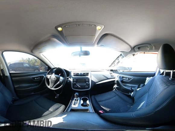 ✅ 2016 Nissan Altima S • VIN: 1N4AL3AP4GC178095 • Lot: 43263033. Listed on IAAI with 195,054 mi. Free auction sales archive from the USA and detailed vehicle history report at DreamBid. Image 18.