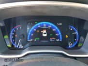 ✅ 2022 Toyota Corolla Hybrid LE • VIN: JTDEAMDE0NJ051421 • Lot: 85411495. Wystawiony na Copart z przebiegiem 107 216 mil. Bezpłatny archiwum sprzedaży aukcyjnych z USA i szczegółowy raport historii pojazdu na DreamBid. Zdjęcie 9.