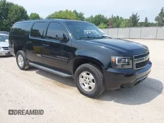✅ 2013 Chevrolet Suburban LT • VIN: 1GNSKJE74DR201035 • Lot: 42943863. Wystawiony na IAAI z przebiegiem 216 079 mil. Bezpłatny archiwum sprzedaży aukcyjnych z USA i szczegółowy raport historii pojazdu na DreamBid. Zdjęcie 1.