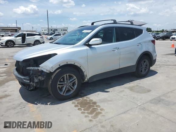 ✅ 2017 Hyundai Santa Fe 2.4L • VIN: 5XYZU3LB0HG416534 • Лот: 60469344. Опубликован ранее на Copart с пробегом 165 220 миль. Бесплатный доступ к архиву аукционных продаж из США и подробный отчёт об истории автомобиля на DreamBid. Изображение 1.