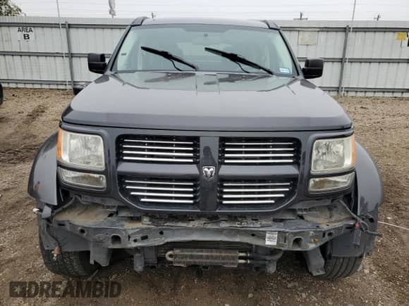 2011 Dodge Nitro SXT with VIN 1D4PT5GK0BW509907, listed as a Copart auction lot 42716715 with 88,884 mi miles and Salvage title. Bid and sale history available at DreamBid. Image 5.