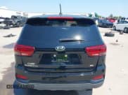 ✅ 2019 Kia Sorento LX • VIN: 5XYPG4A35KG585035 • Лот: 43152392. Опубликован ранее на IAAI с пробегом 74 123 миль. Бесплатный доступ к архиву аукционных продаж из США и подробный отчёт об истории автомобиля на DreamBid. Изображение 16.