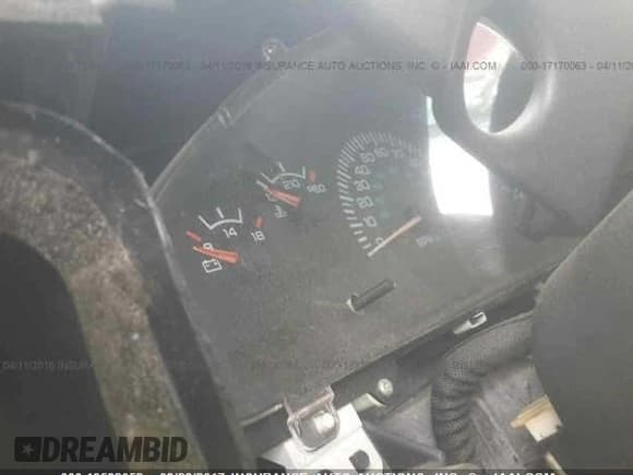 ✅ 2002 Dodge Passenger • VIN: 2B5WB35Y52K108659 • Lot: 19532052. Listed on IAAI with Not provided. Free auction sales archive from the USA and detailed vehicle history report at DreamBid. Image 7.