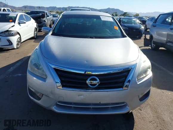 ✅ 2015 Nissan Altima S • VIN: 1N4AL3AP4FC152787 • Лот: 43623796. Опубликован ранее на IAAI с пробегом 51 675 миль. Бесплатный доступ к архиву аукционных продаж из США и подробный отчёт об истории автомобиля на DreamBid. Изображение 12.