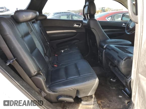 ✅ 2018 Dodge Durango SXT • VIN: 1C4RDHAG3JC393370 • Lot: 91246725. Wystawiony na Copart z przebiegiem 178 584 mil. Bezpłatny archiwum sprzedaży aukcyjnych z USA i szczegółowy raport historii pojazdu na DreamBid. Zdjęcie 11.