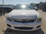 ✅ 2007 Honda Accord LX SE • VIN: 1HGCM56357A148974 • Lot: 81483685. Wystawiony na Copart z przebiegiem 175 144 mil. Bezpłatny archiwum sprzedaży aukcyjnych z USA i szczegółowy raport historii pojazdu na DreamBid. Zdjęcie 5.