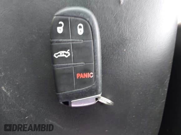 ✅ 2017 Dodge Challenger SXT • VIN: 2C3CDZAG1HH633216 • Lot: 43243011. Wystawiony na IAAI z przebiegiem 129 520 mil. Bezpłatny archiwum sprzedaży aukcyjnych z USA i szczegółowy raport historii pojazdu na DreamBid. Zdjęcie 11.