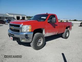 ✅ 2007 Chevrolet Silverado 2500HD 1LT • VIN: 1GCHK24K77E543931 • Lot: 84761255. Wystawiony na Copart z przebiegiem 232 308 mil. Bezpłatny archiwum sprzedaży aukcyjnych z USA i szczegółowy raport historii pojazdu na DreamBid. Zdjęcie 1.