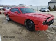✅ 2012 Dodge Challenger SXT Plus • VIN: 2C3CDYAG7CH246608 • Lot: 88947455. Wystawiony na Copart z przebiegiem 99 156 mil. Bezpłatny archiwum sprzedaży aukcyjnych z USA i szczegółowy raport historii pojazdu na DreamBid. Zdjęcie 4.