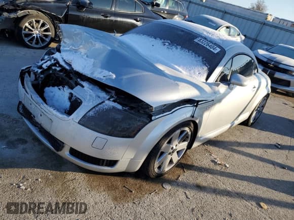 ✅ 2003 Audi TT • VIN: TRUWT28N231003094 • Lot: 83226404. Listed on Copart with 127,470 mi. Free auction sales archive from the USA and detailed vehicle history report at DreamBid. Image 1.