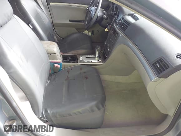 ✅ 2009 Saturn Aura XE • VIN: 1G8ZS57BX9F181795 • Lot: 43812408. Listed on IAAI with 89,222 mi. Free auction sales archive from the USA and detailed vehicle history report at DreamBid. Image 5.