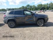 ✅ 2022 Jeep Cherokee Trailhawk • VIN: 1C4PJMBX7ND546193 • Lot: 42785874. Listed on IAAI with 19,252 mi. Free auction sales archive from the USA and detailed vehicle history report at DreamBid. Image 13.