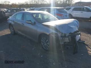 ✅ 2021 Lexus ES 300h • VIN: 58ADA1C10MU002195 • Lot: 43689036. Listed on IAAI with 67,835 mi. Free auction sales archive from the USA and detailed vehicle history report at DreamBid. Image 1.