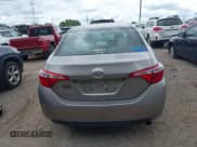 ✅ 2014 Toyota Corolla LE • VIN: 5YFBURHE4EP084922 • Лот: 43057725. Опубликован ранее на IAAI с пробегом 76 726 миль. Бесплатный доступ к архиву аукционных продаж из США и подробный отчёт об истории автомобиля на DreamBid. Изображение 17.
