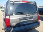 ✅ 2007 Jeep Commander Sport • VIN: 1J8HG48PX7C591835 • Lot: 43015813. Listed on IAAI with 177,147 mi. Free auction sales archive from the USA and detailed vehicle history report at DreamBid. Image 16.