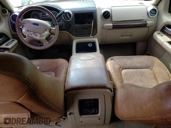 ✅ 2006 Ford Expedition Eddie Bauer • VIN: 1FMPU18566LA37758 • Lot: 88683665. Listed on Copart with 223,308 mi. Free auction sales archive from the USA and detailed vehicle history report at DreamBid. Image 8.